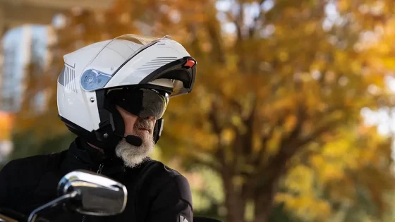 With Specter, Sena Takes The Modular Helmet Concept A Step Further