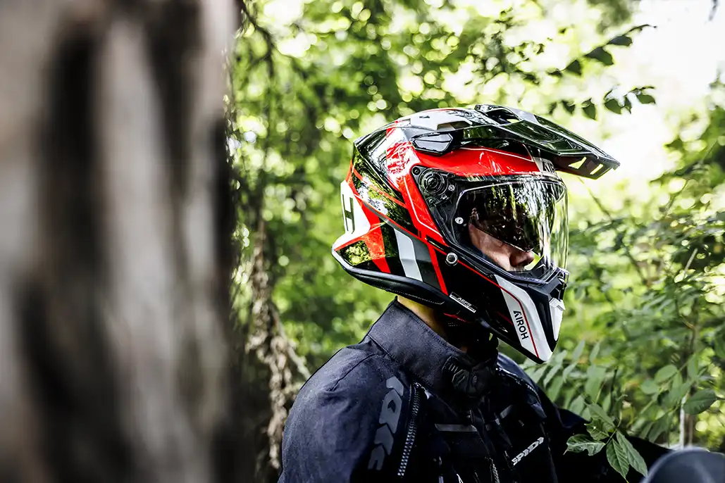 Airoh: The Adventure Range – Commander 2 And Bandit