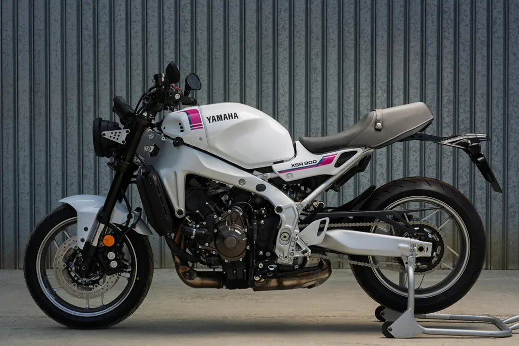 Yamaha Brings Back The 90'S - The New Xsr900 Livery